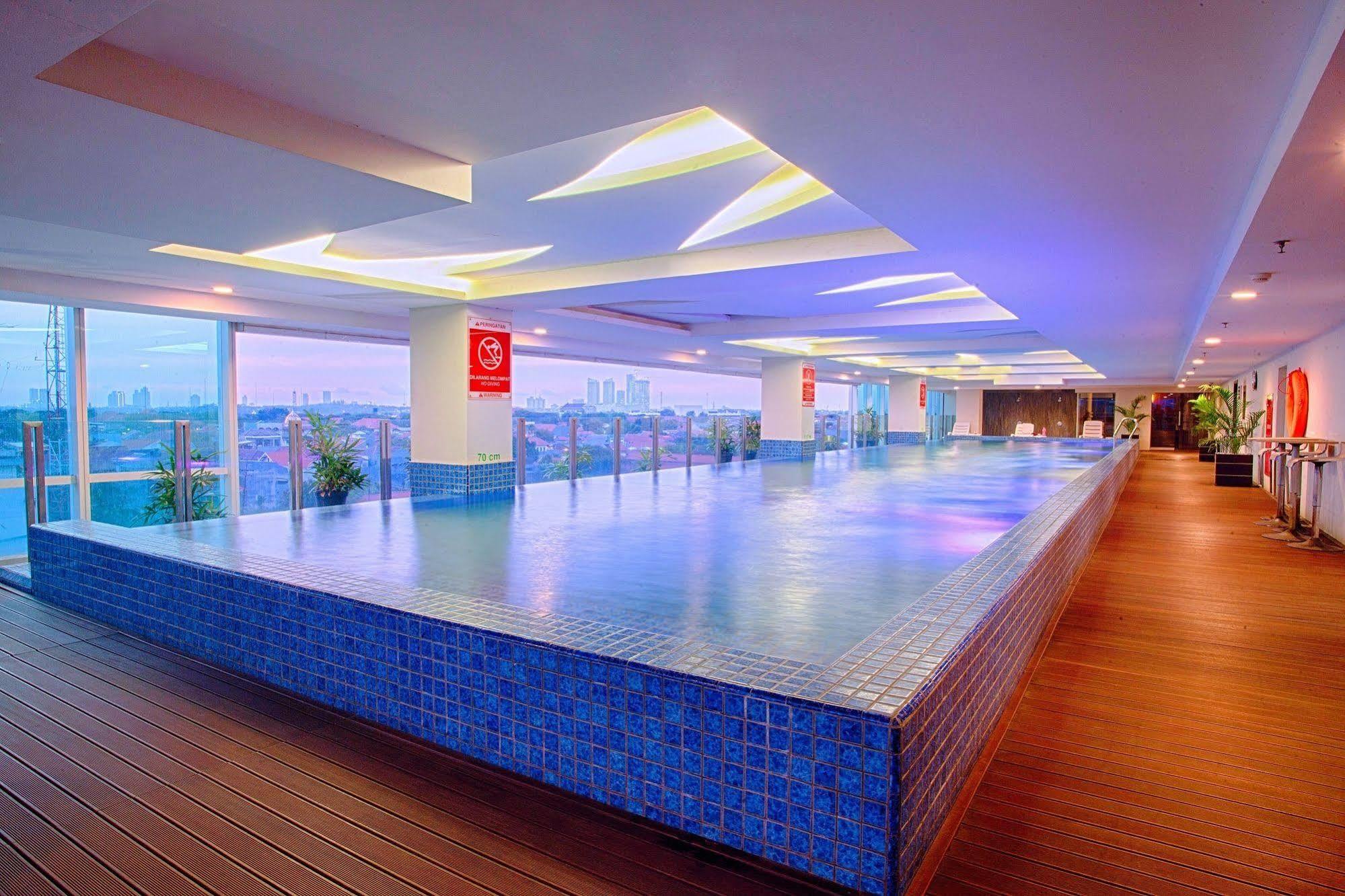 The Alana Surabaya Hotel Ngoại thất bức ảnh